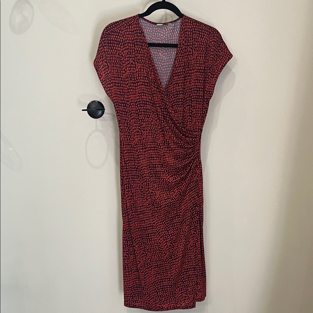 T Tahari Red and Black Patterned Midi Dress